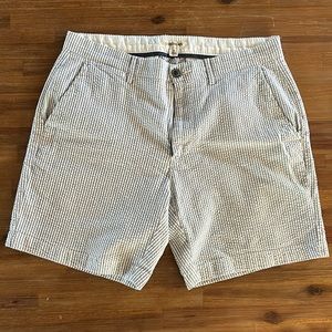 Men’s seersucker shorts